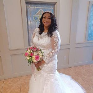 Beautiful Stella Couture Wedding Dress